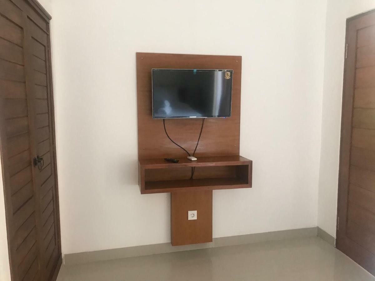 Raka & Rai Homestay Canggu Εξωτερικό φωτογραφία